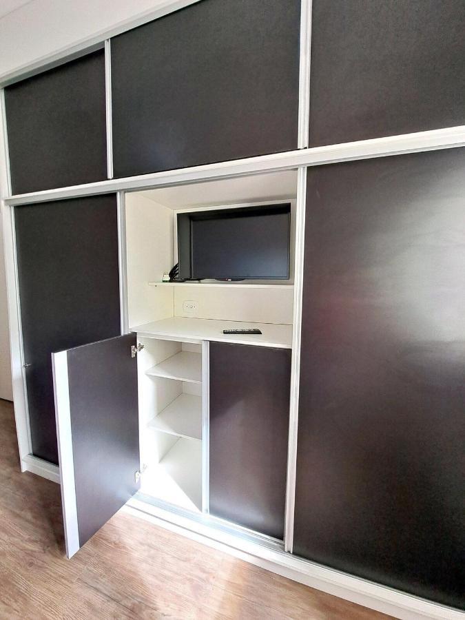 Apartamento Charmoso Com Lareira Campos do Jordão Esterno foto