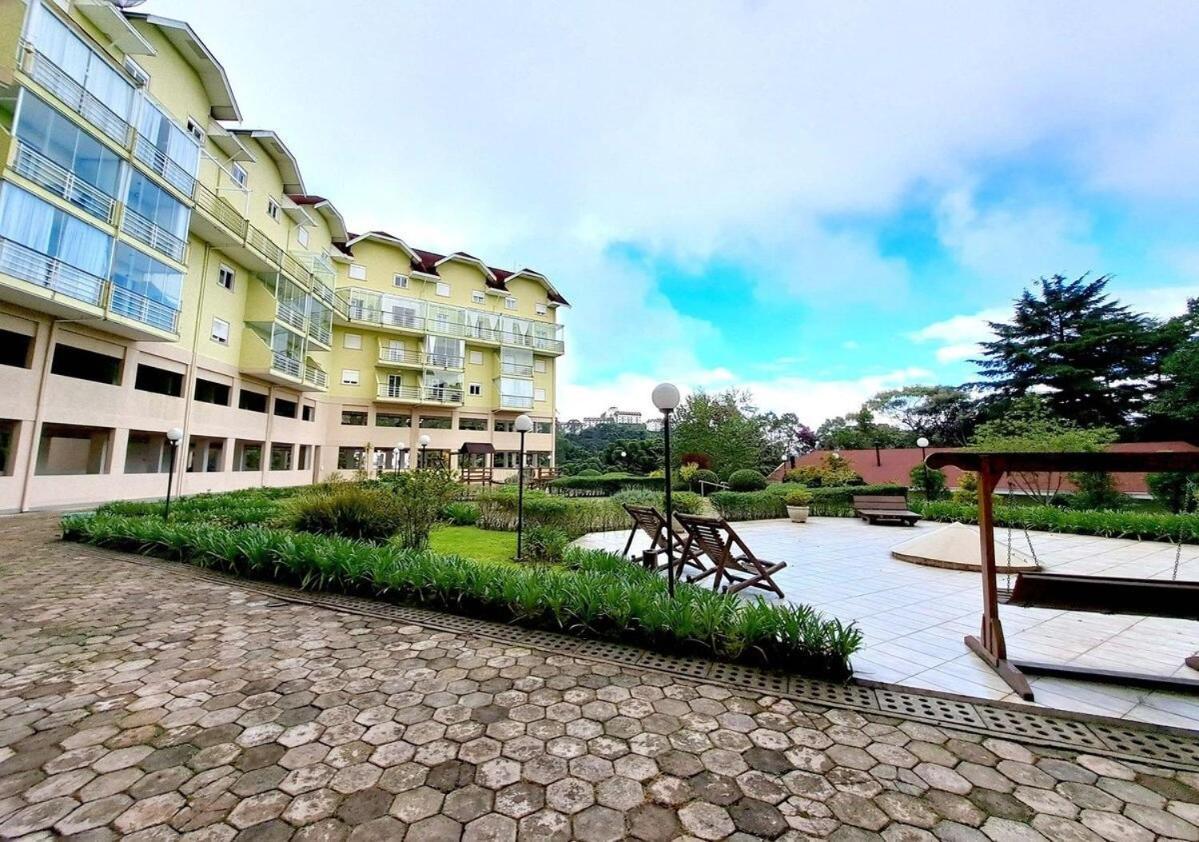Apartamento Charmoso Com Lareira Campos do Jordão Esterno foto