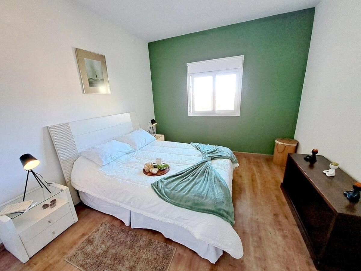 Apartamento Charmoso Com Lareira Campos do Jordão Esterno foto