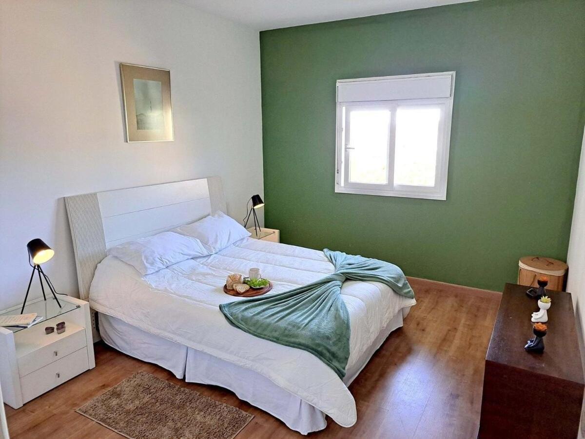 Apartamento Charmoso Com Lareira Campos do Jordão Esterno foto