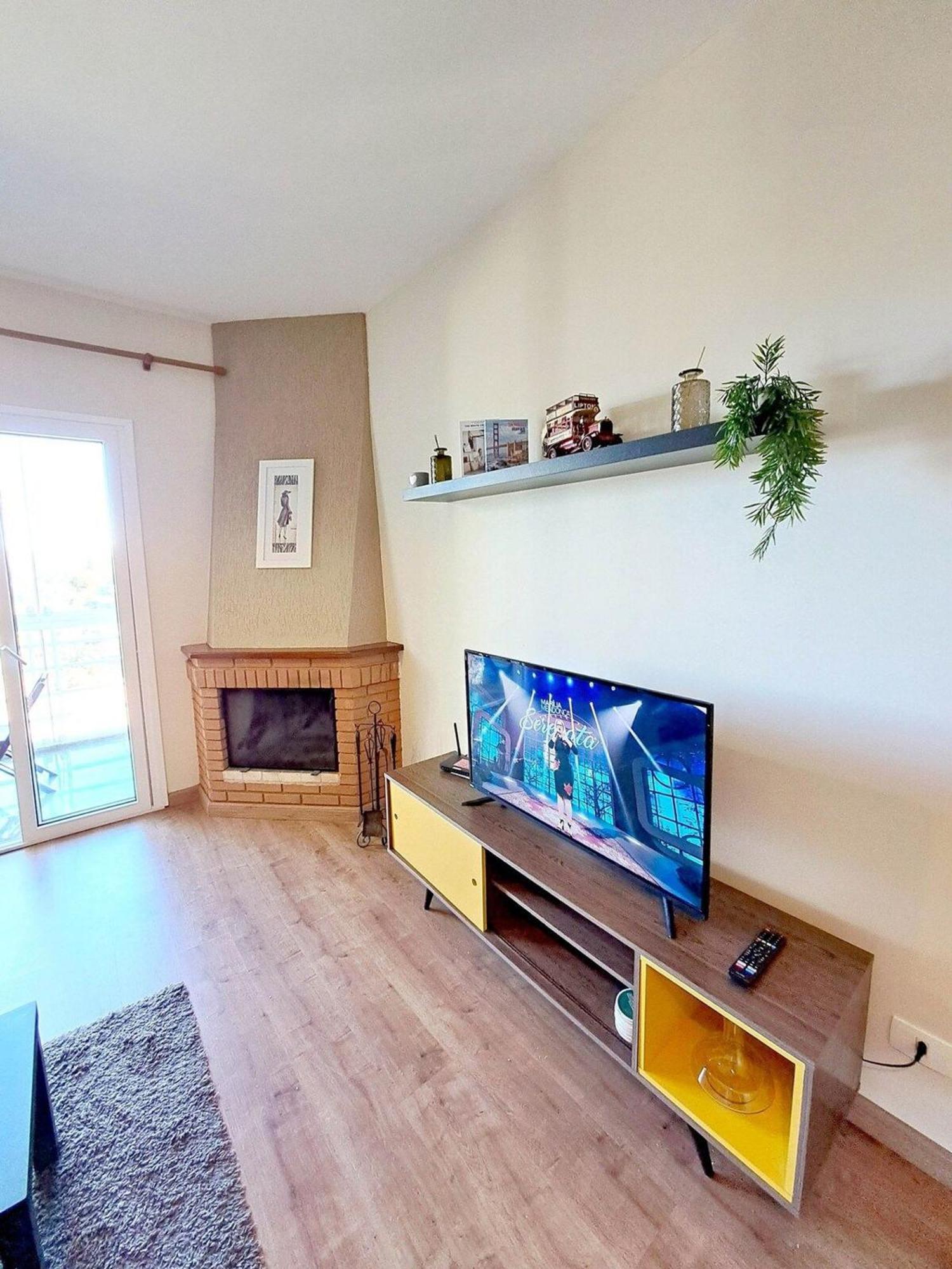 Apartamento Charmoso Com Lareira Campos do Jordão Esterno foto